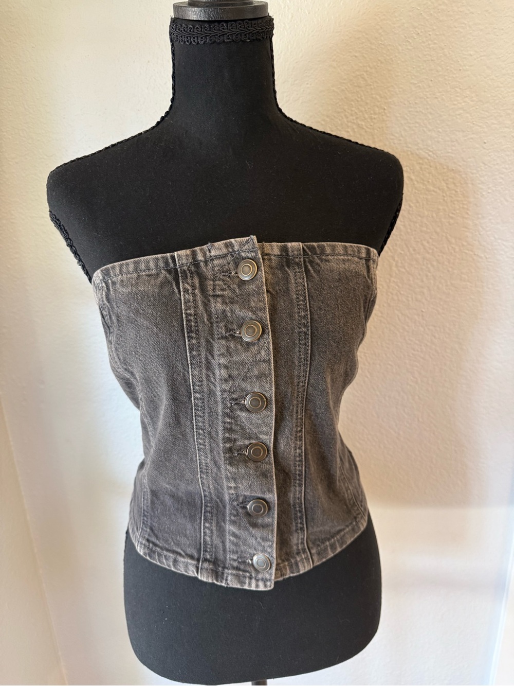 Harper Heritage gray washed denim strapless top, size small.